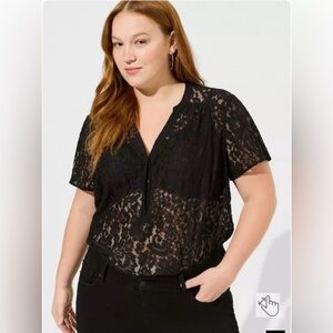 Torrid Harper Lace Short Sleeve, Black, Size 2 (2X 18-20), Gently Used